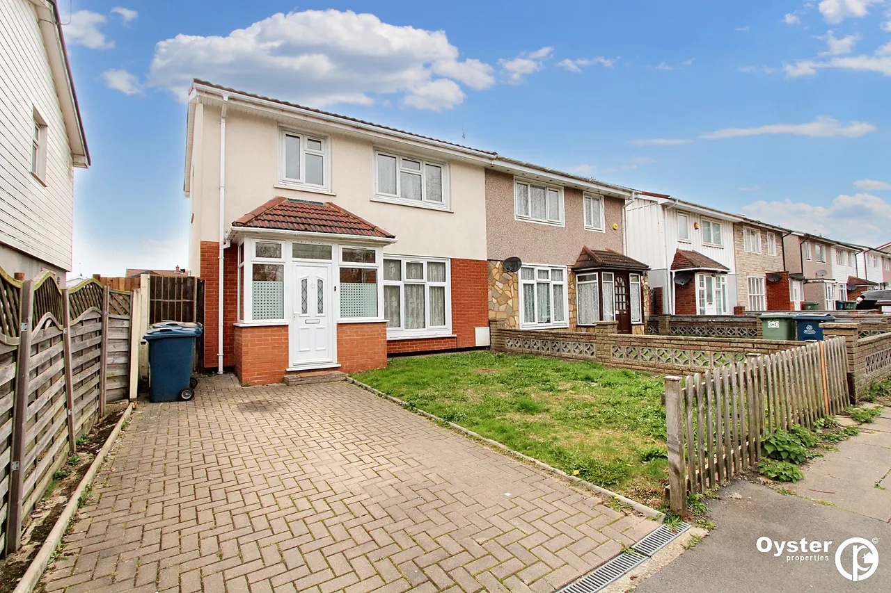 3 bed house to rent, Courtenay Avenue, Harrow, HA3