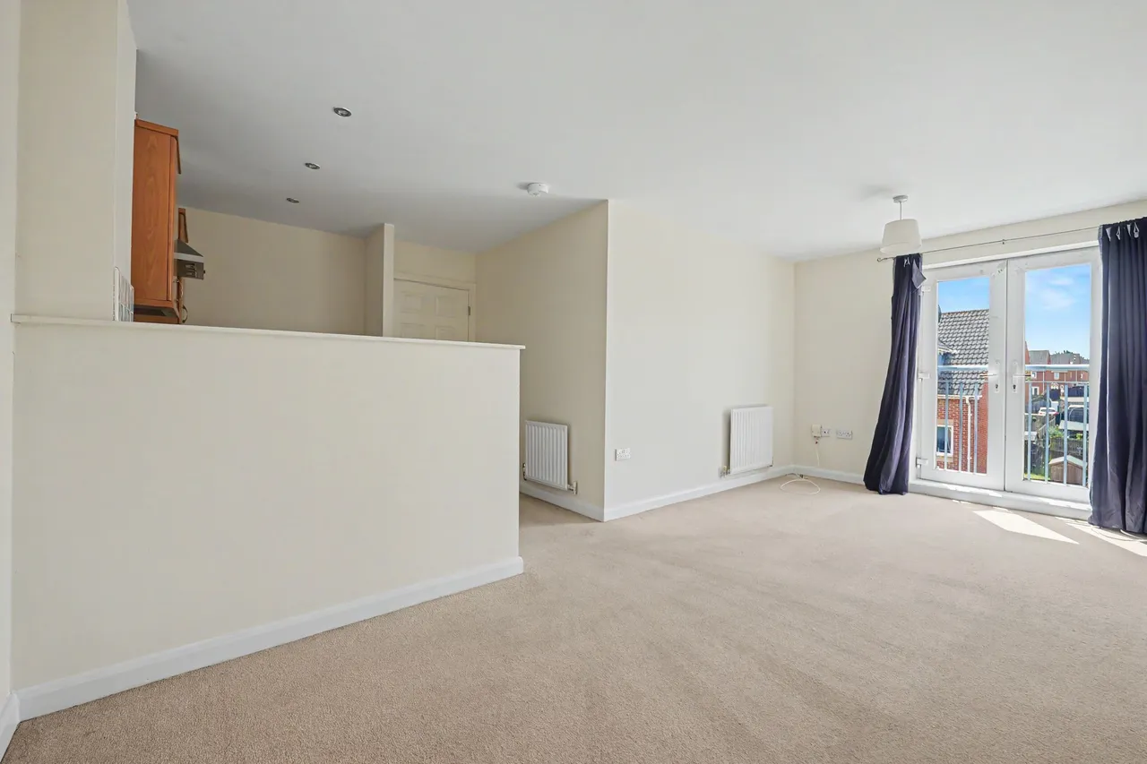 Valley Road, Aesops Court, CV2, photo 4