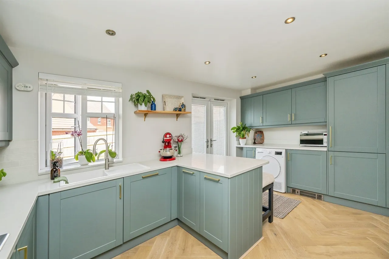 Harlow Way, Ashbourne, DE6, photo 9