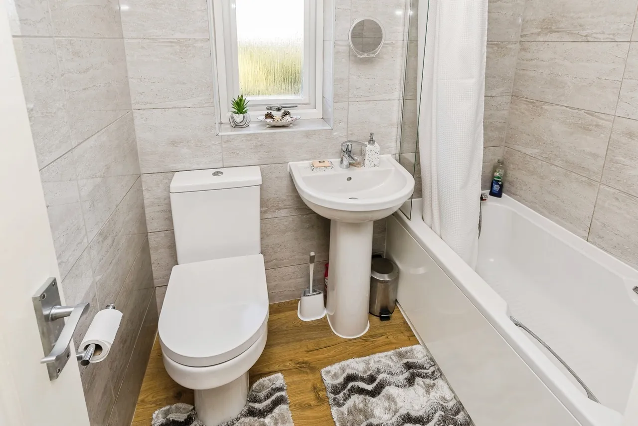 Brandy Brook, Johnstown, LL14, photo 14