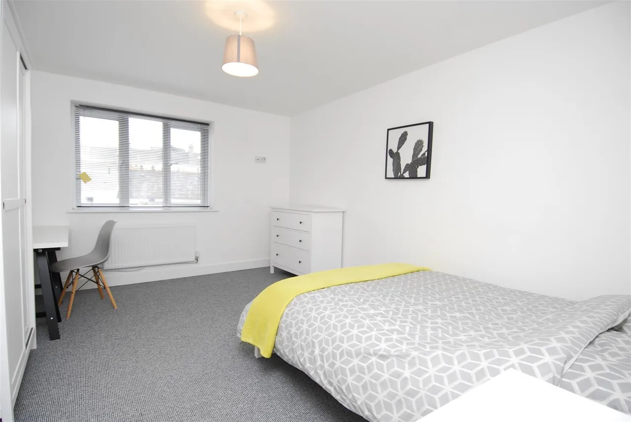 Belgrave Manor Apt, Plymouth, photo 4