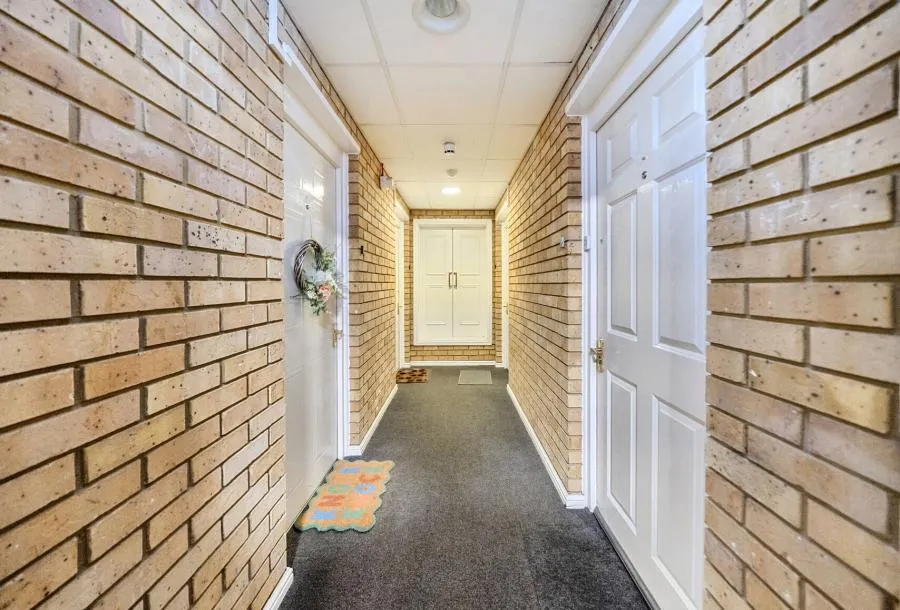 Gleneagle Road, London, SW16, photo 9