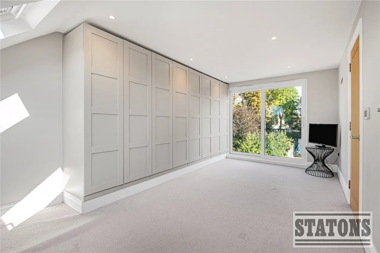 Prince George Avenue, London, N14, photo 22