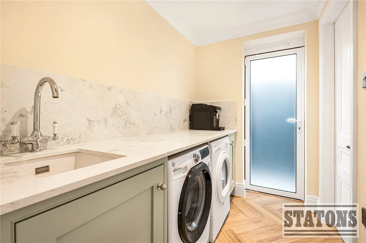 Prince George Avenue, London, N14, photo 10