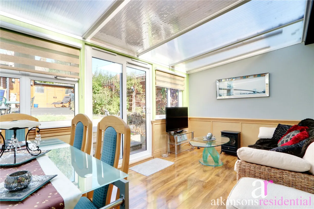 Brigadier Avenue, Enfield, EN2, photo 10