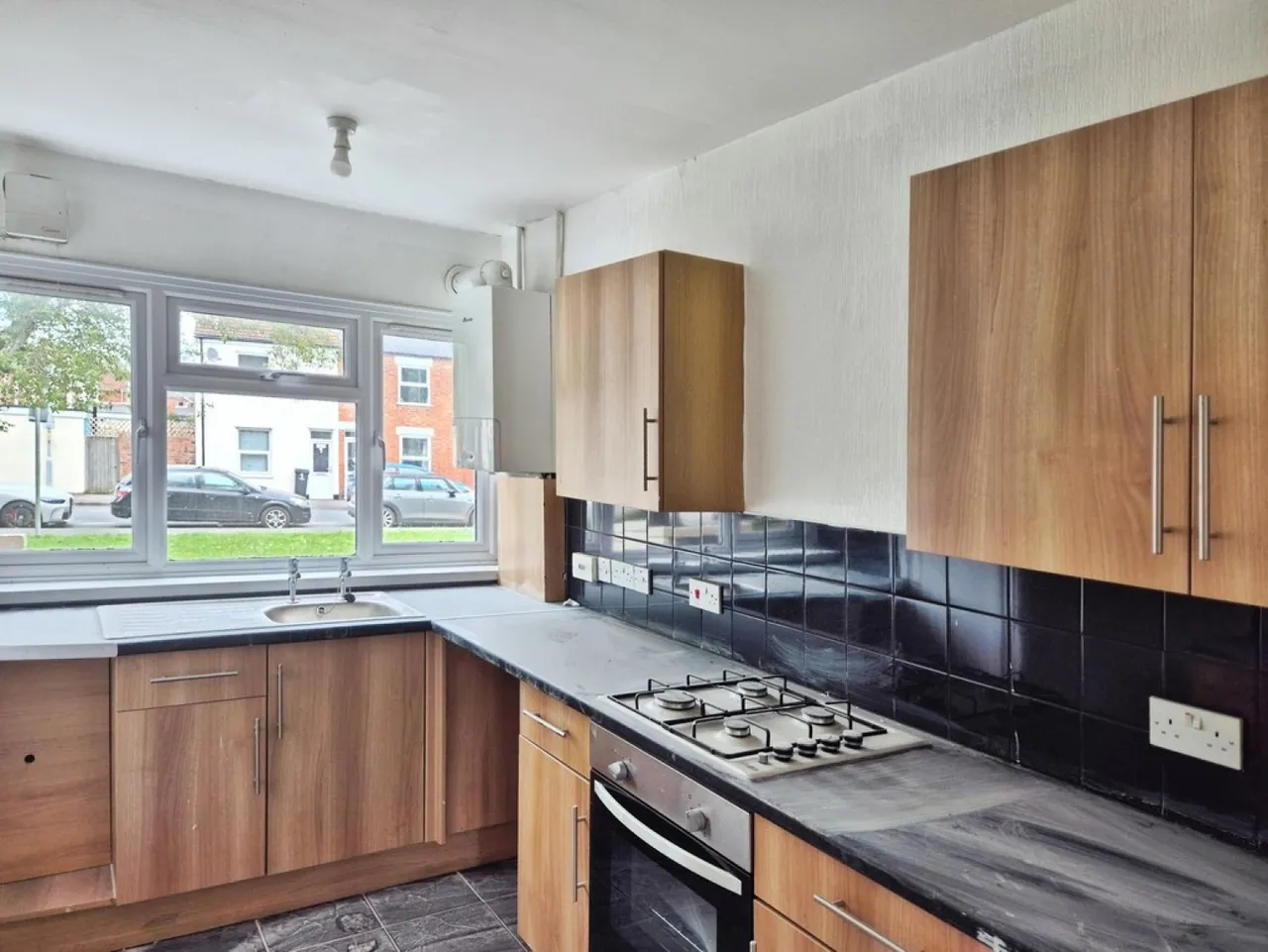 Sweetbriar Street, Kingsholm, photo 2