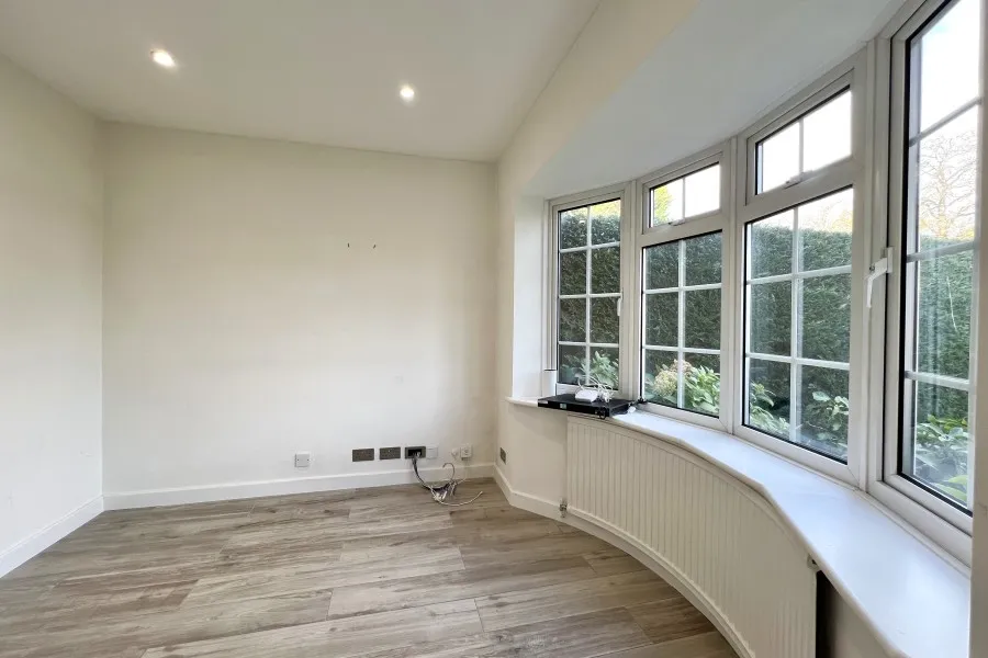 Crossacres, Woking, GU22, photo 6