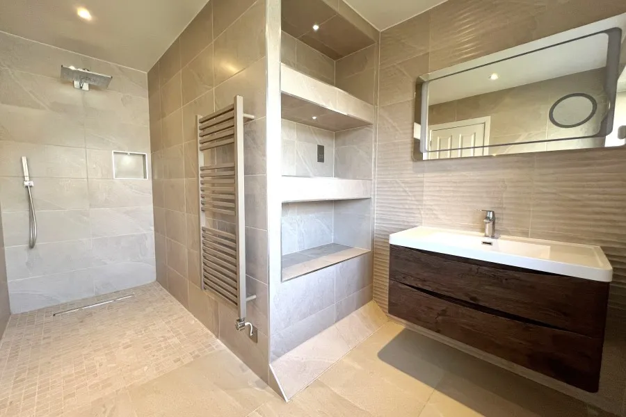 Crossacres, Woking, GU22, photo 11