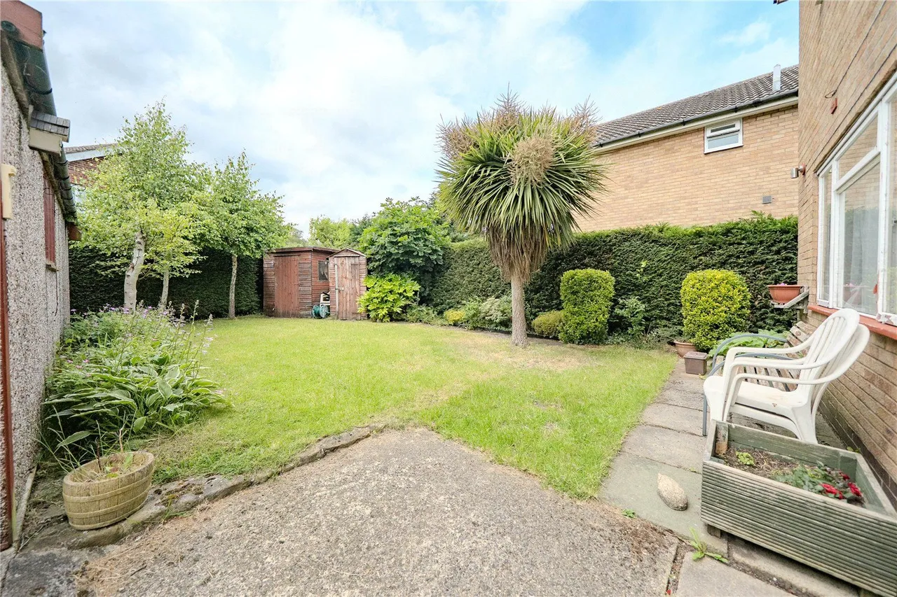 Wentworth Avenue, Leeds, LS17, photo 8