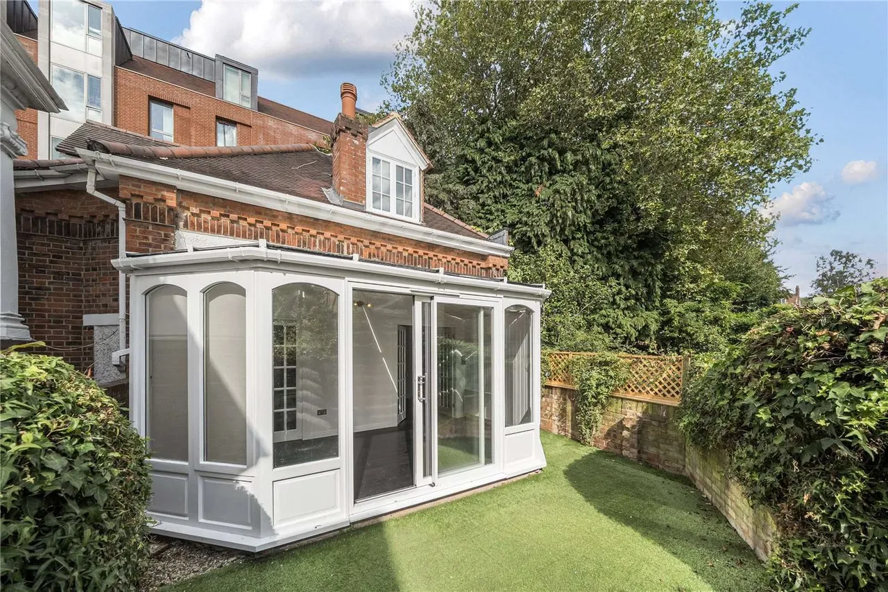 Kidderpore Avenue, London, NW3, photo 16