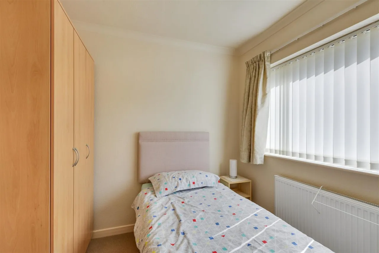 Belmont Close, Chilwell, NG9, photo 9
