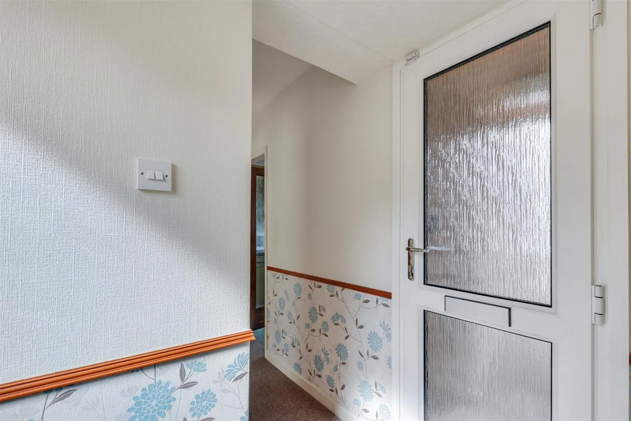 Belmont Close, Chilwell, NG9, photo 5