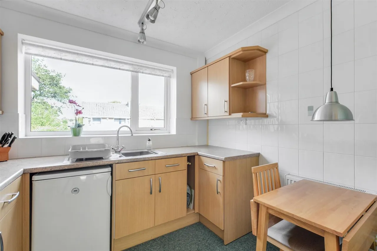 Belmont Close, Chilwell, NG9, photo 6
