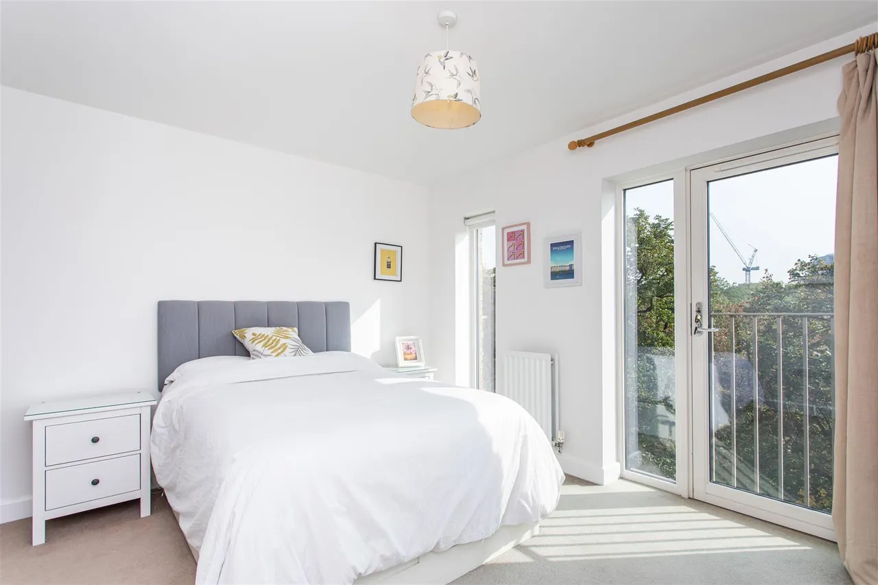 St. Clements Avenue, Mile End, photo 15