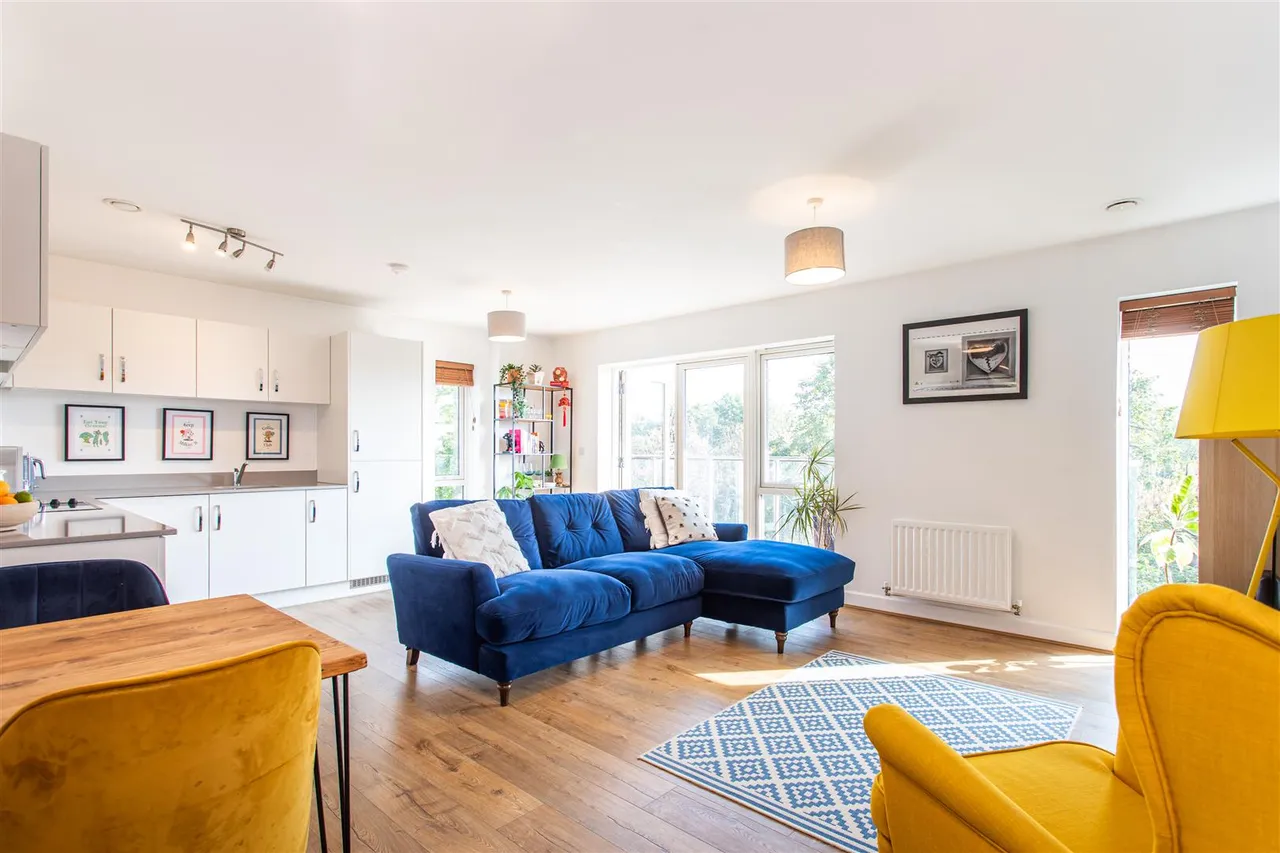 St. Clements Avenue, Mile End, photo 8