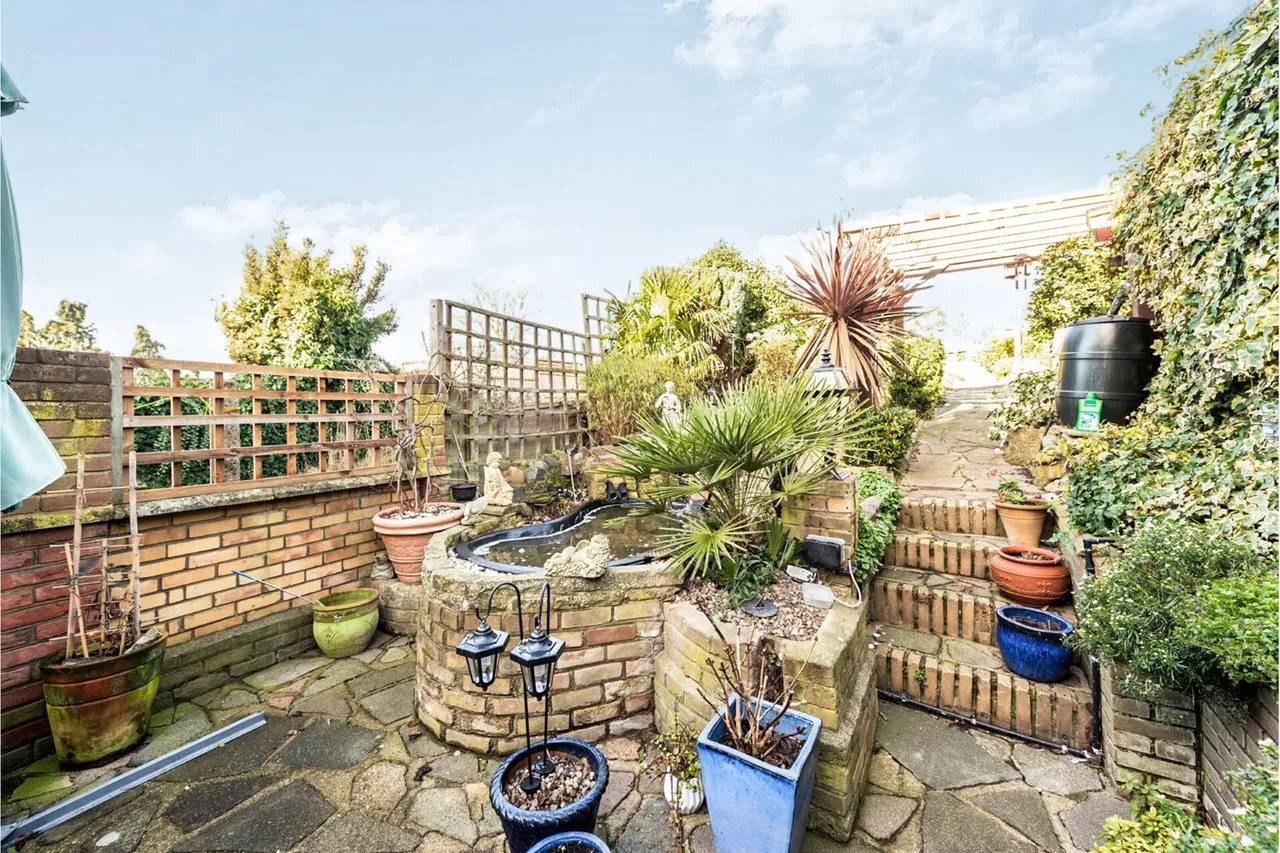 Grange Road, Romford, RM3, photo 12
