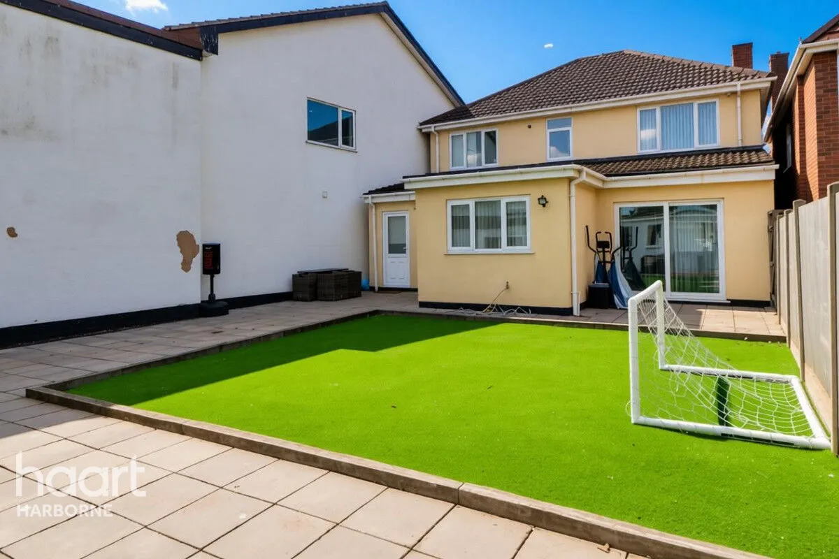 Pound Road, Oldbury, B68, photo 17