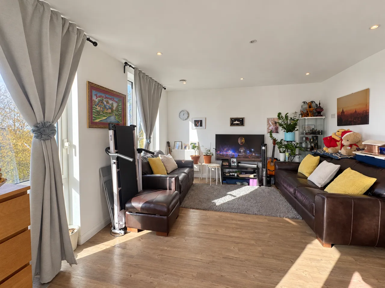 Lacey Drive, Welford Court, HA8, photo 4
