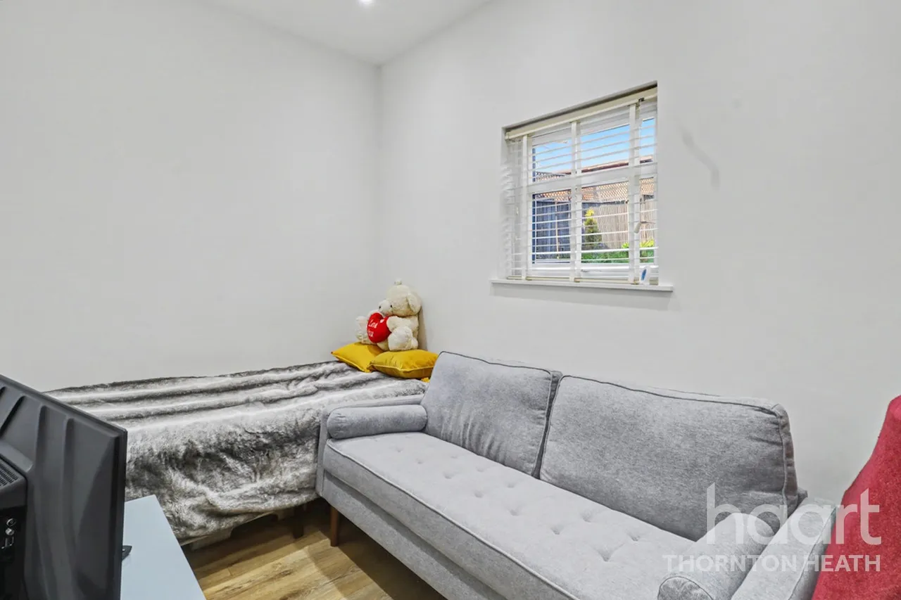 Melfort Road, Thornton Heath, CR7, photo 3