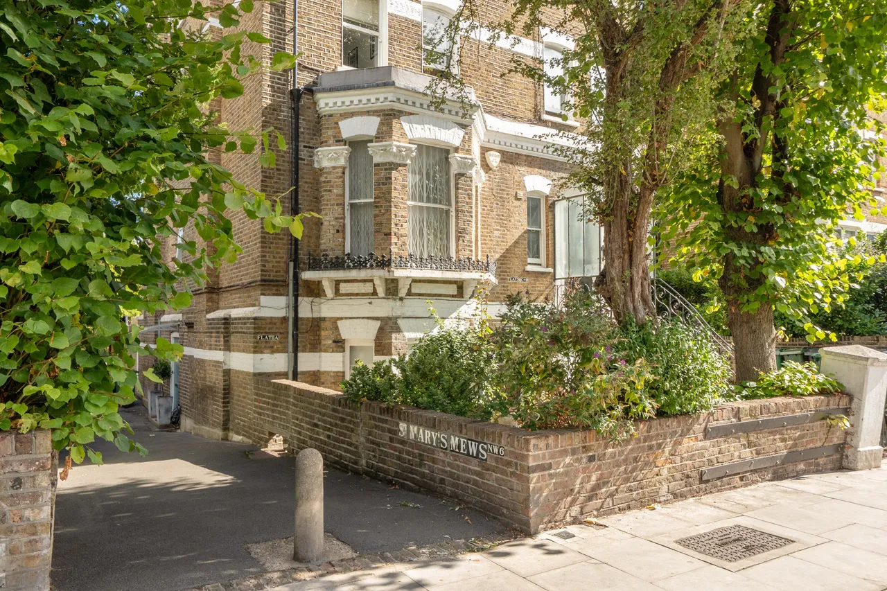 52a Priory Road, London, photo 11