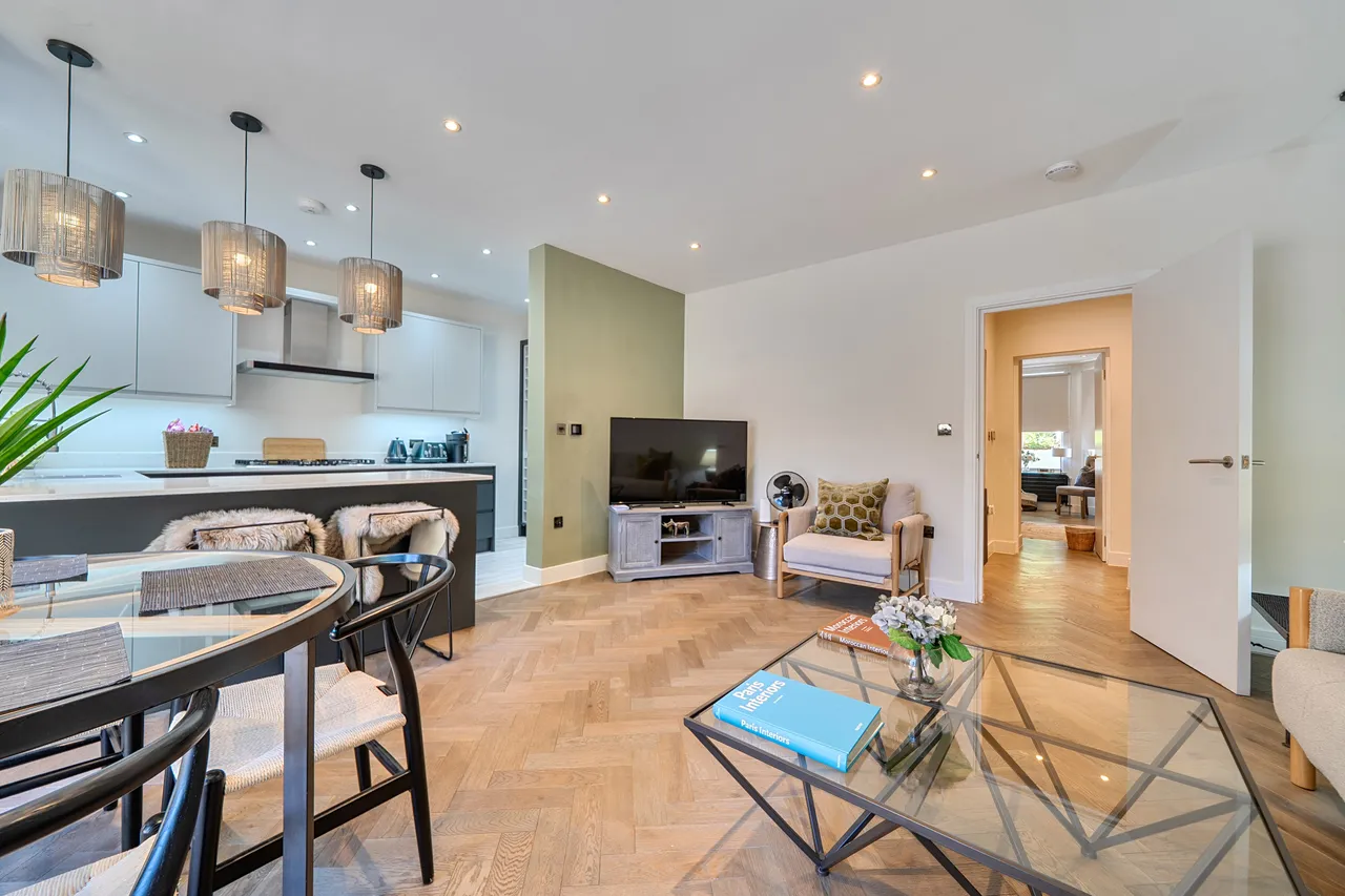 52a Priory Road, London, photo 7