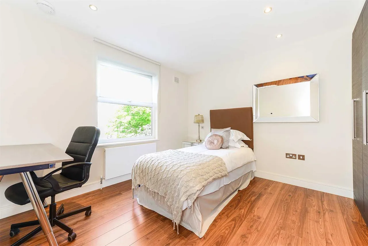 Court Close, St John's Wood Park, London, NW8 6NN, photo 7
