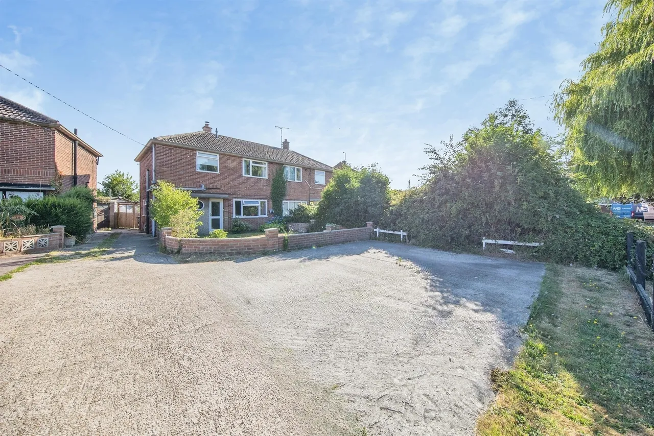 Rectory Road, Little Oakley, HARWICH, photo 2