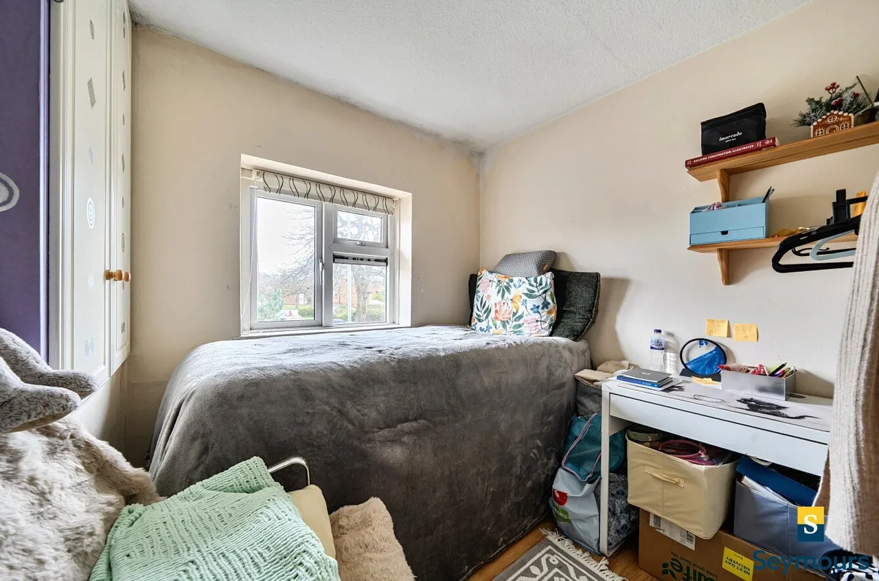 Cabell Road, Guildford, GU2, photo 13