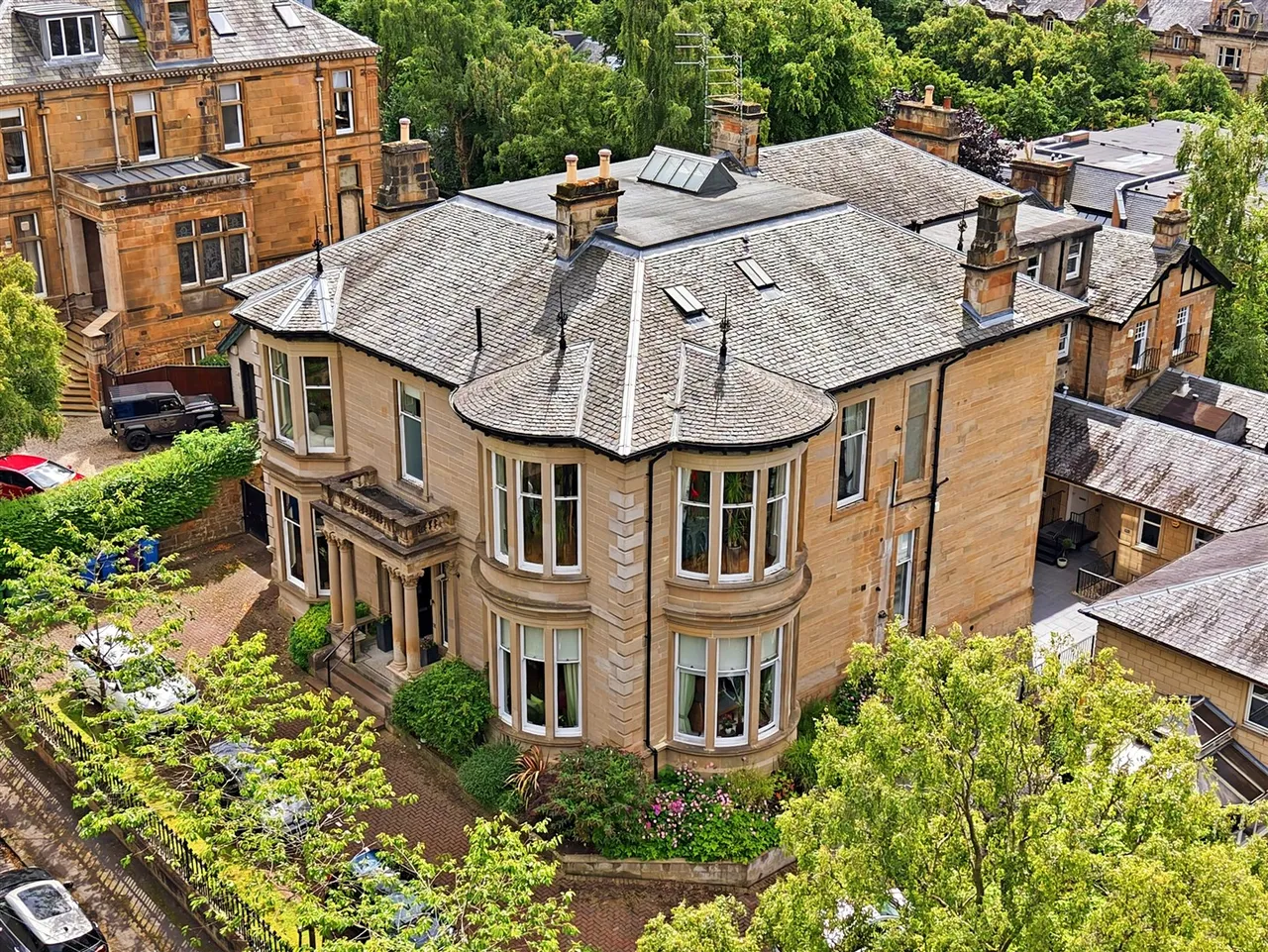 1/2 58 Cleveden Drive, Kelvinside, G12 0NX, photo 2
