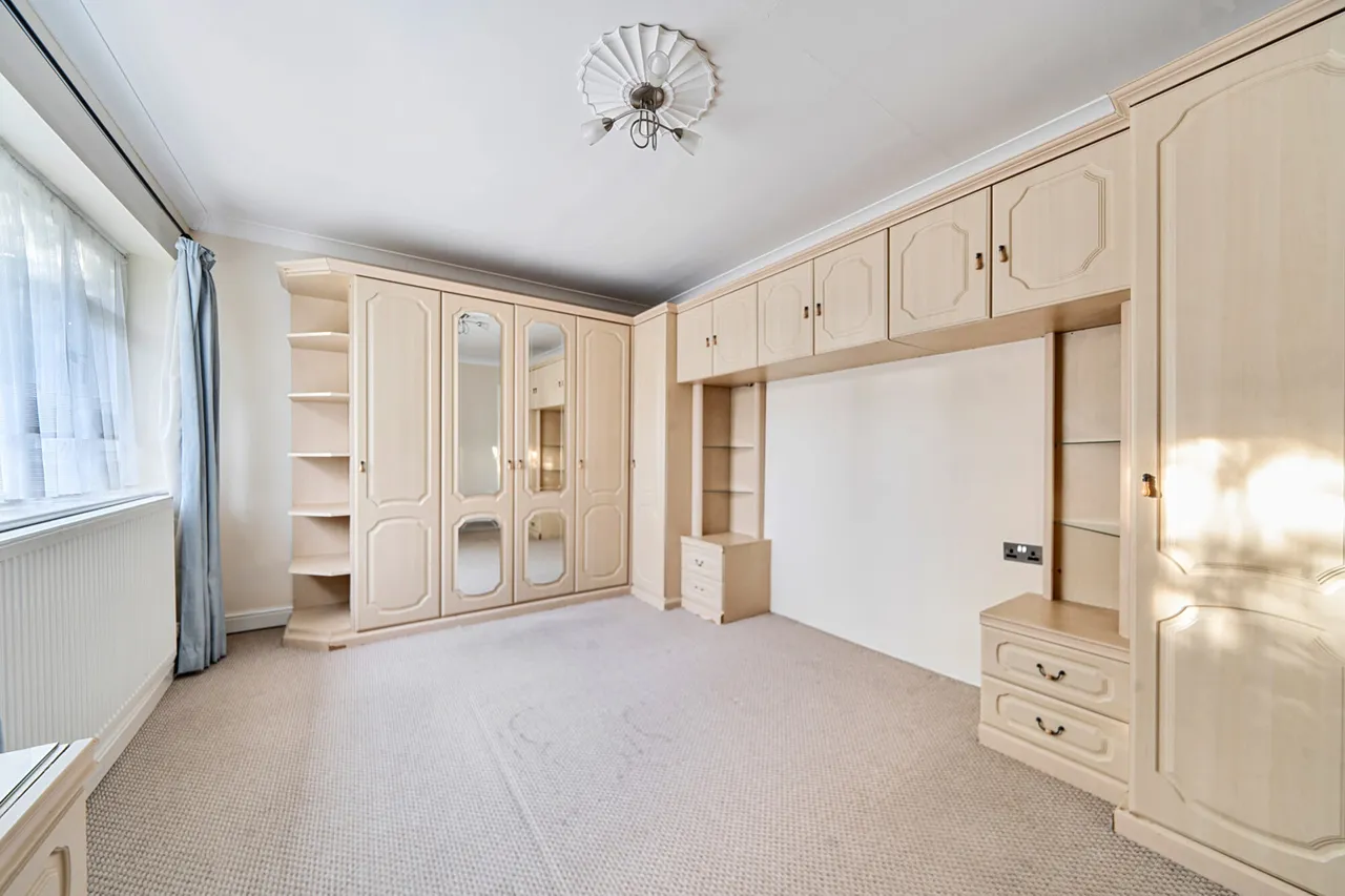 Hill Close, Stanmore, HA7, photo 6