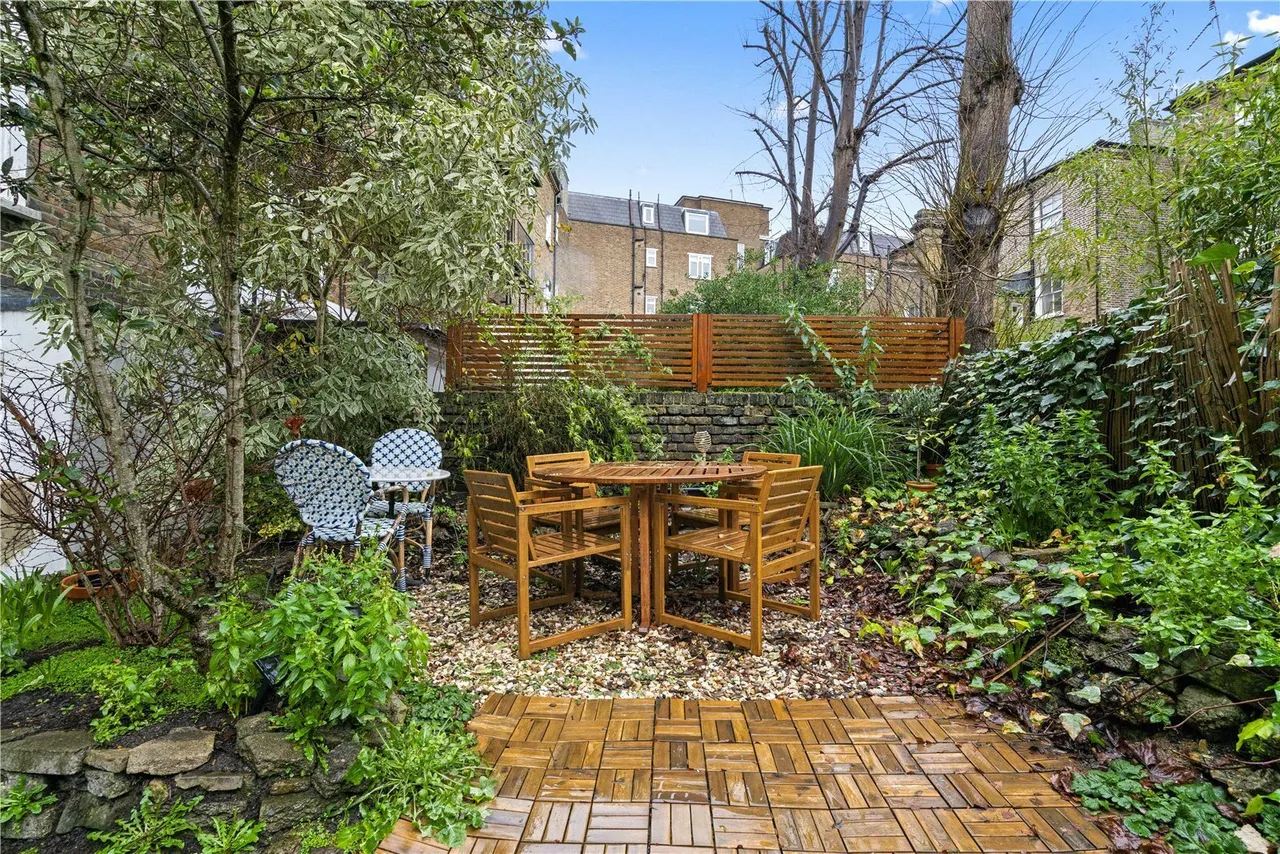St Margarets Road, St Margarets, TW1, photo 13