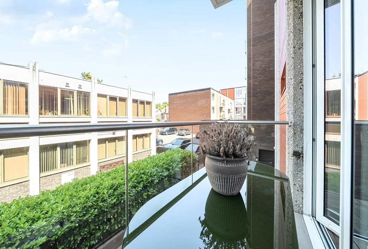Knoll Rise, Orpington, BR6 0FD, photo 10
