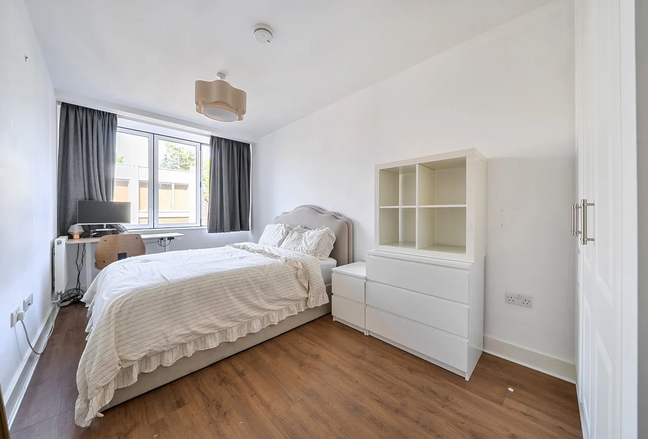 Knoll Rise, Orpington, BR6 0FD, photo 12