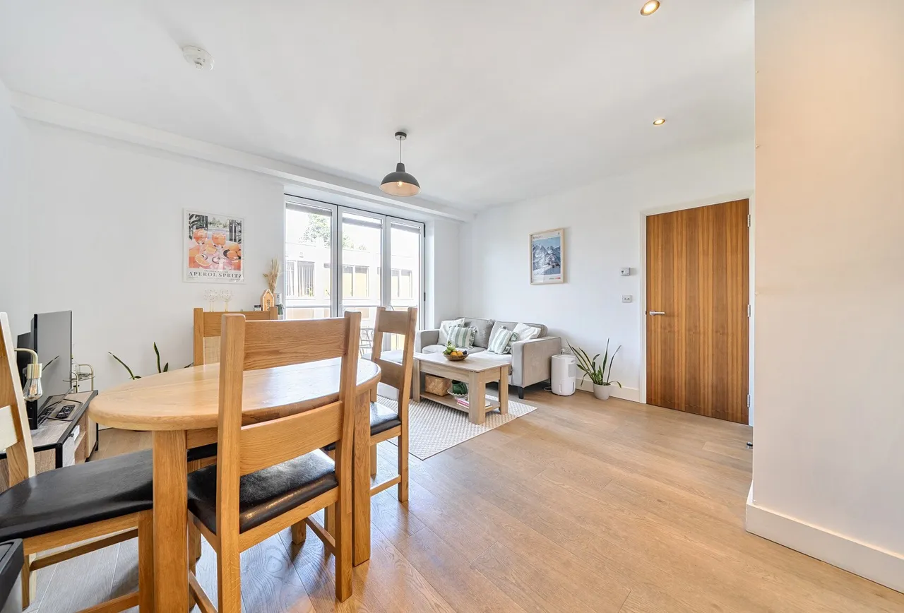 Knoll Rise, Orpington, BR6 0FD, photo 4