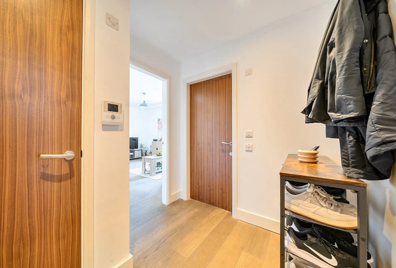 Knoll Rise, Orpington, BR6 0FD, photo 9