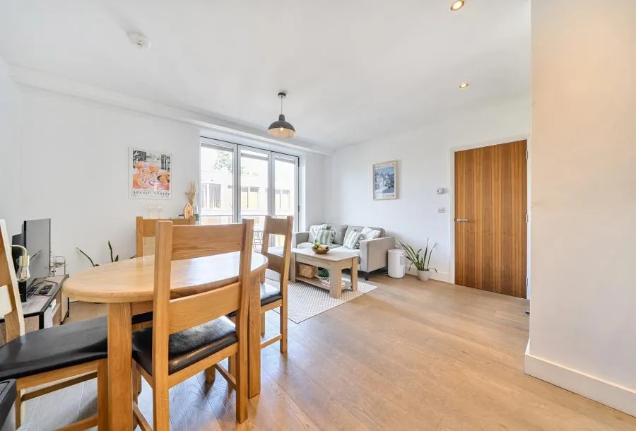 Knoll Rise, Orpington, BR6, photo 4