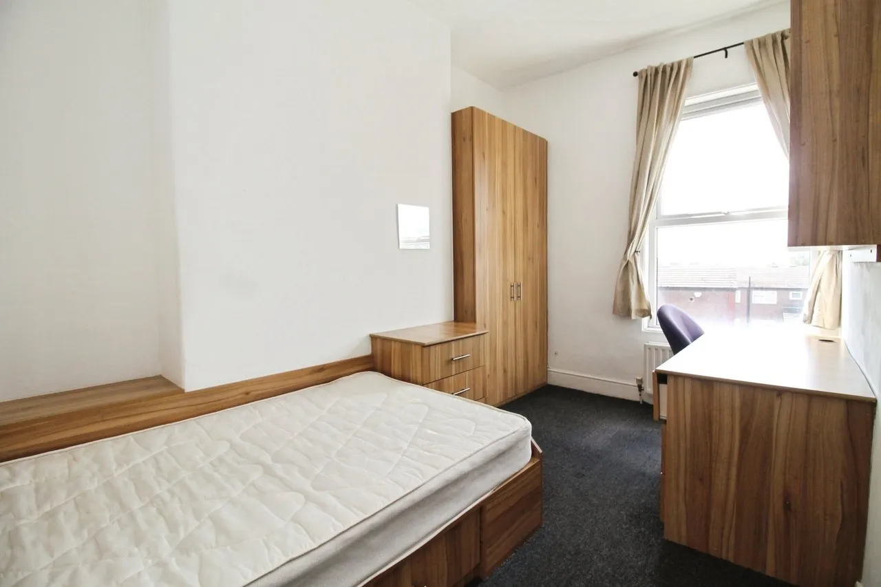 Kendal Lane, Leeds, LS3, photo 9