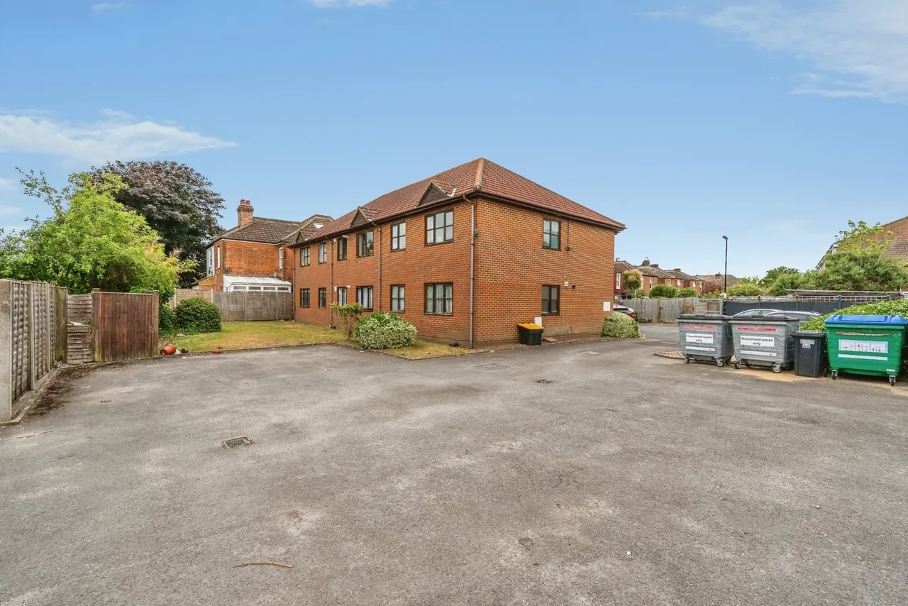 Grove Road, Southampton, SO15, photo 17