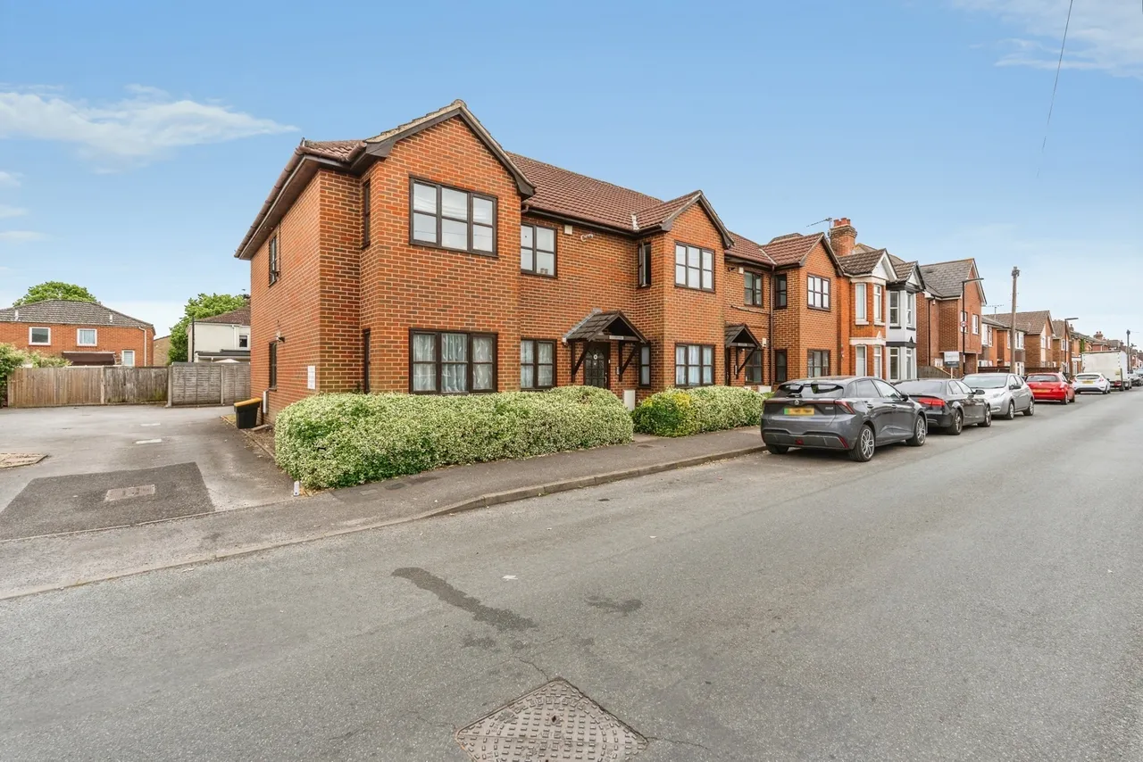 Grove Road, Southampton, SO15, photo 16