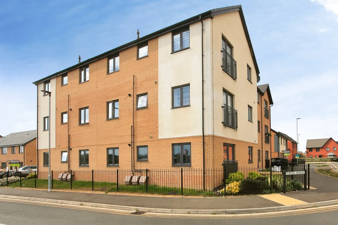 Porter Avenue, Peterborough, PE4, photo 2