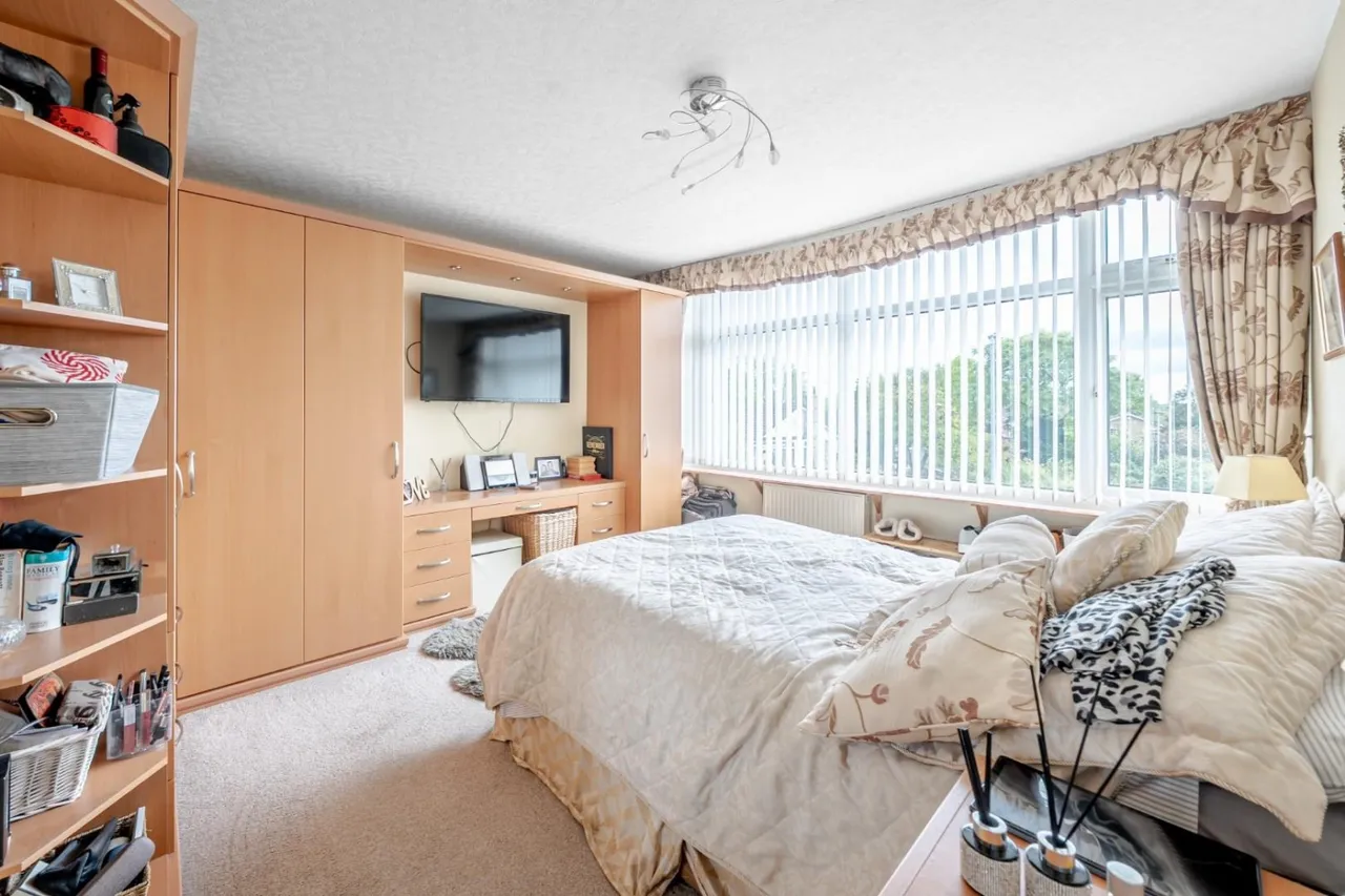 Greystones Close, Aberford, LS25, photo 6