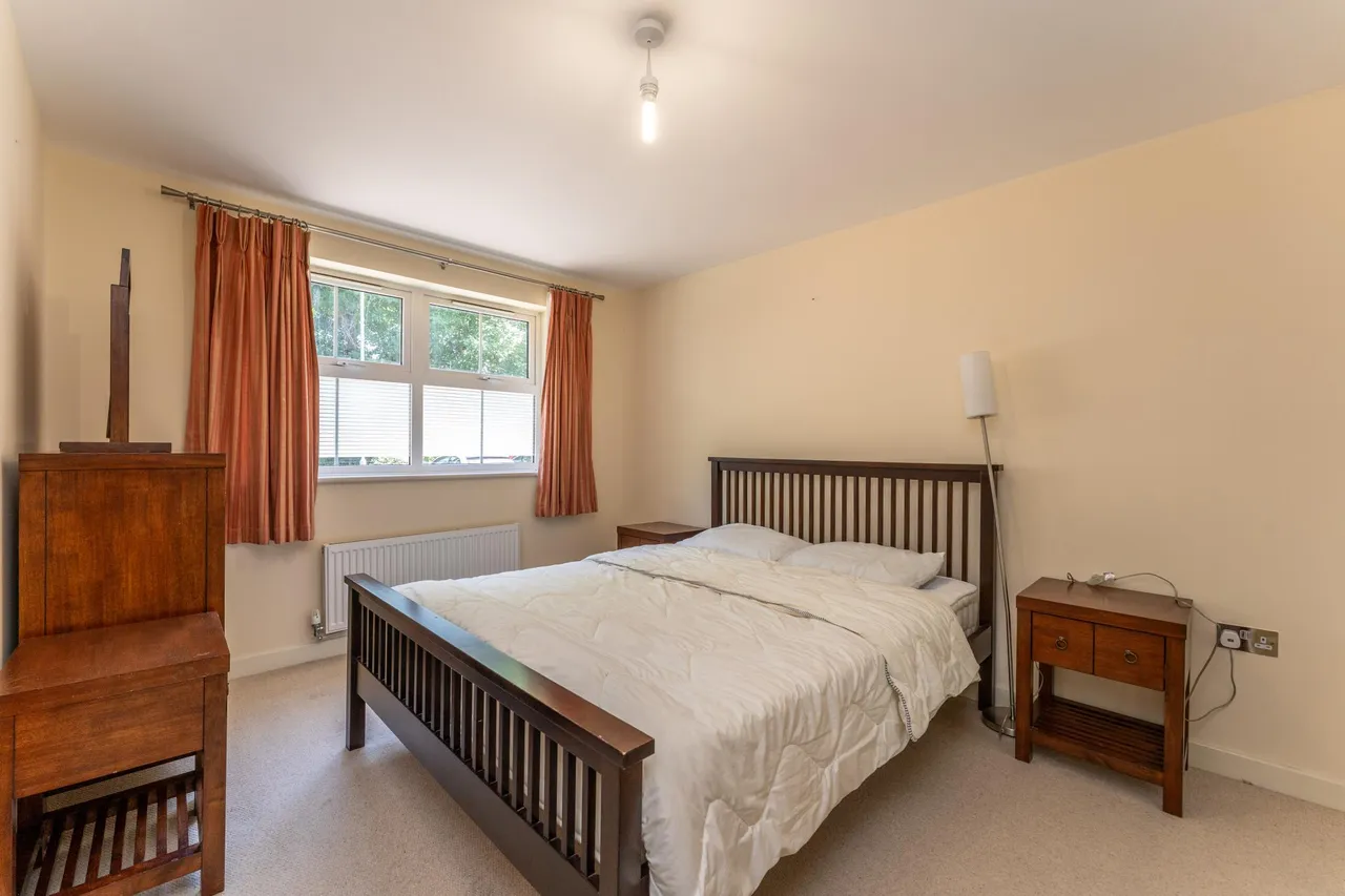 Coppetts Road, London, N10, photo 6