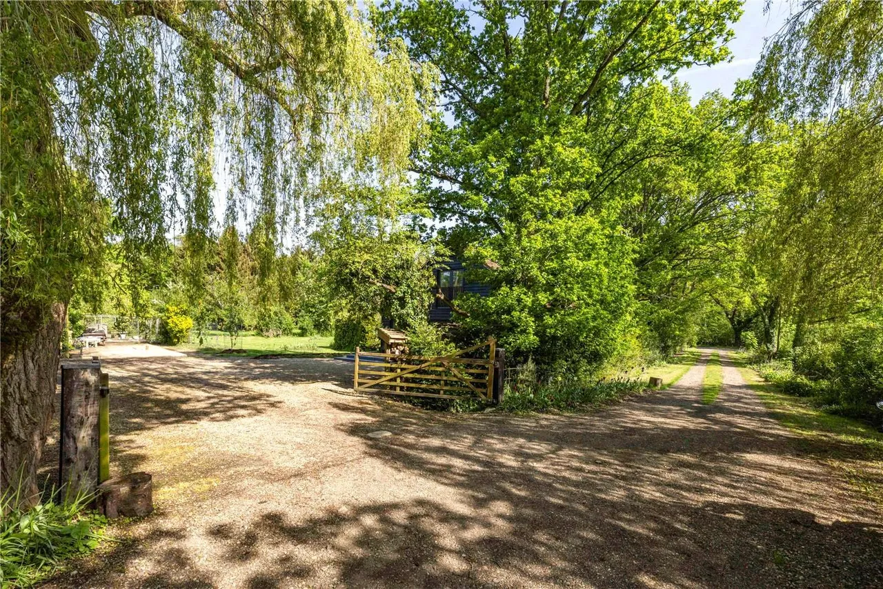 Green Lane, Rotherwick, RG27, photo 5