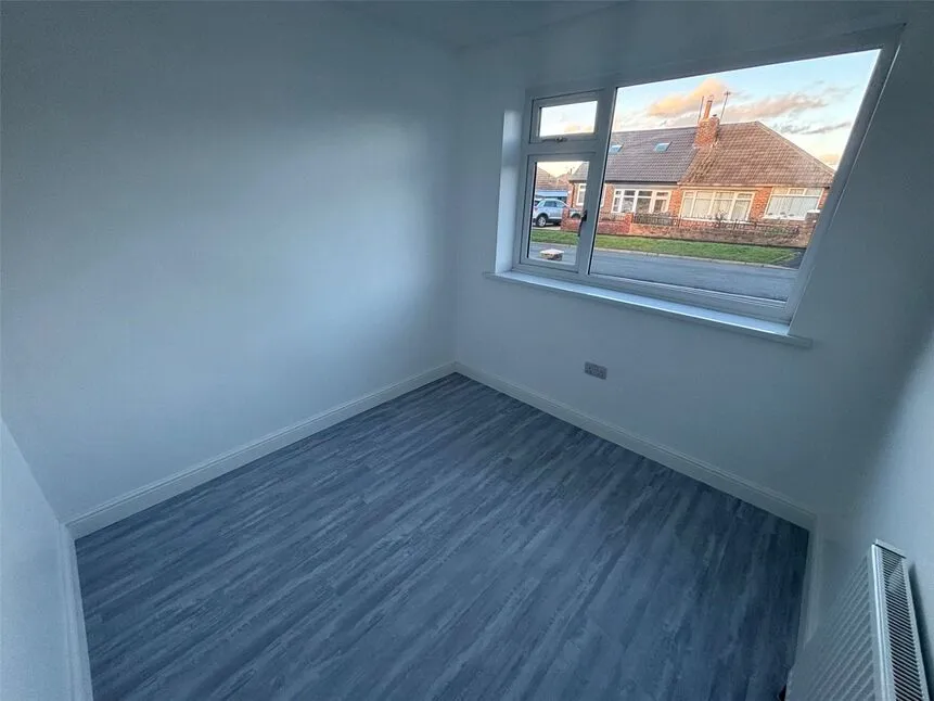 Kennerleigh Walk, Leeds, West Yorkshire, LS15, photo 5