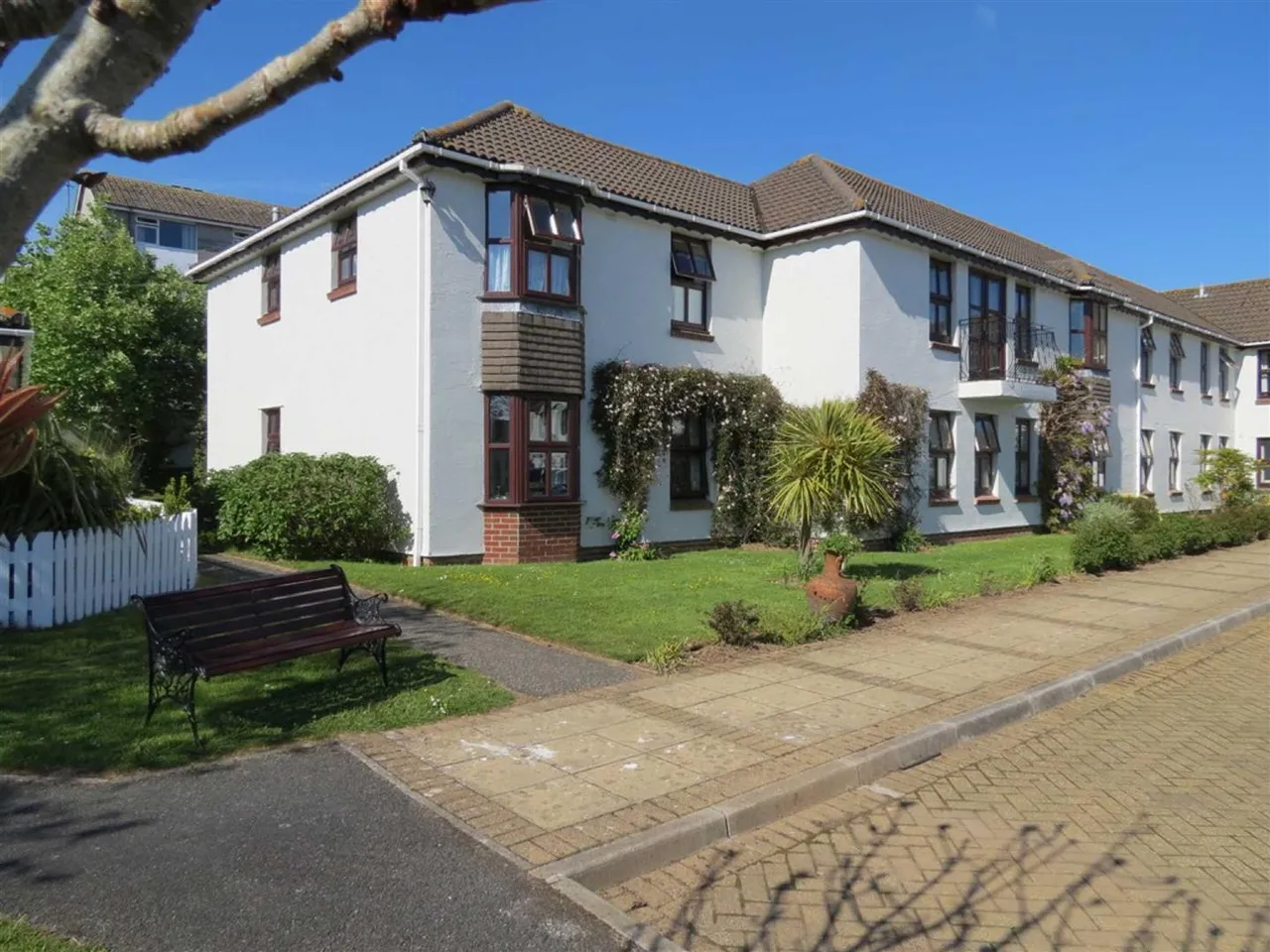Chisholme Court, St Austell, photo 4