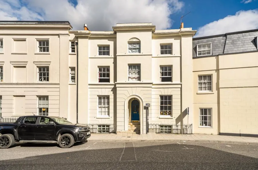 1 bed flat for sale, Carlton Crescent, Southampton, SO15