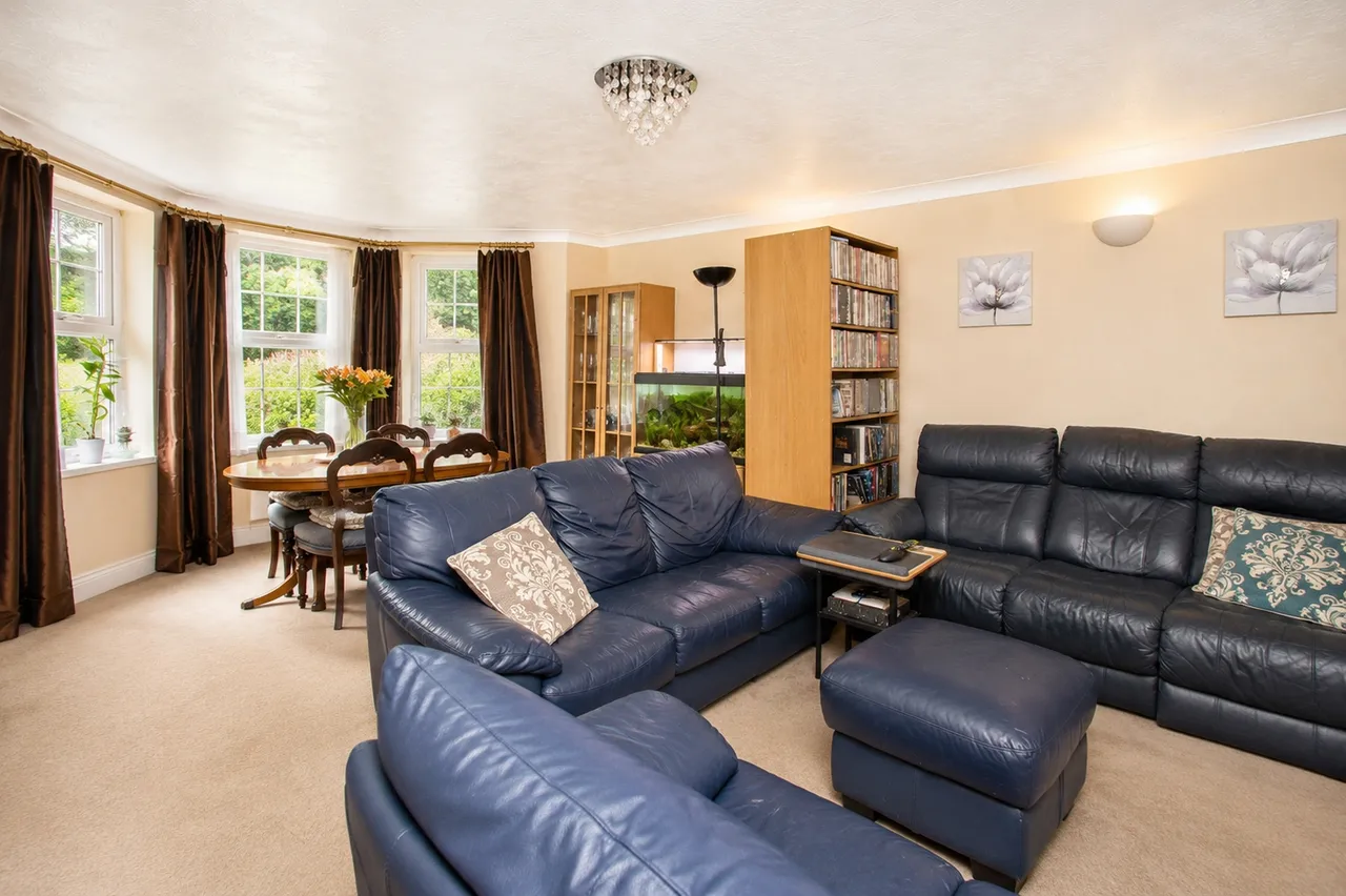 Earls Avenue, Folkestone, CT20, photo 3