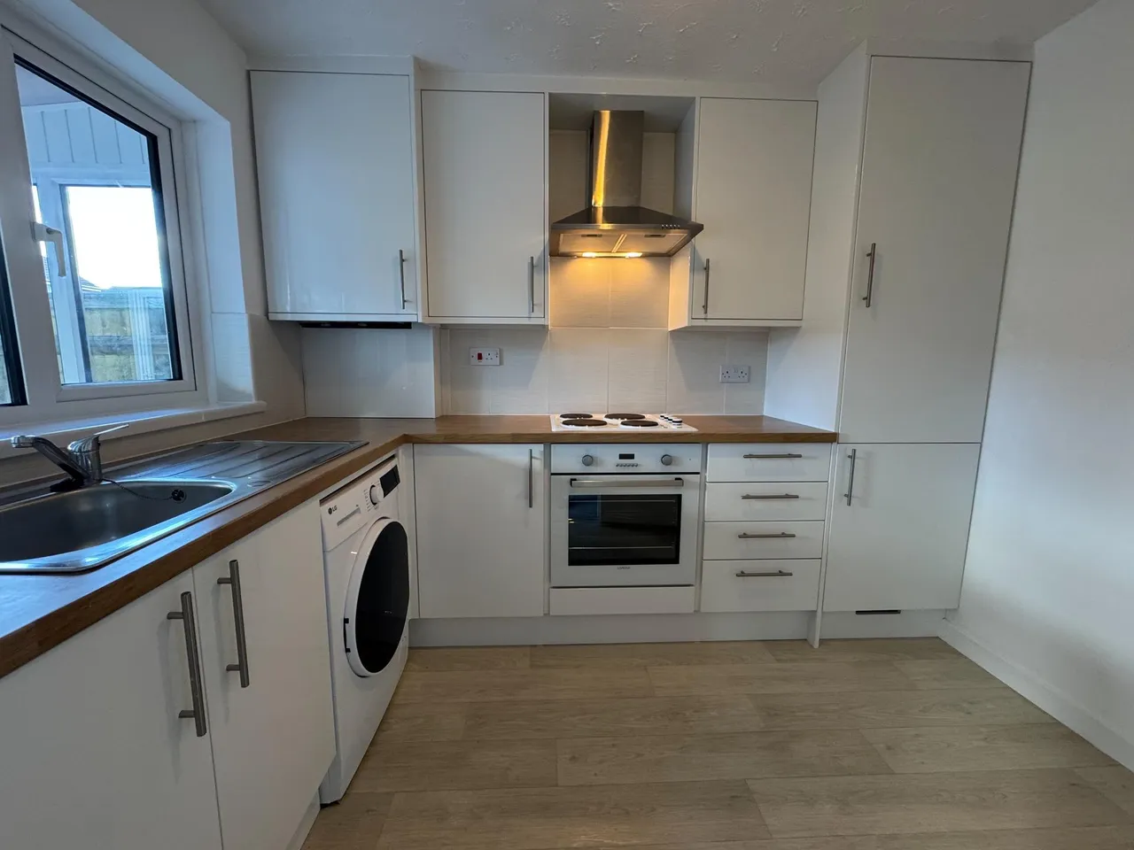 Sedgebrook, Liden, SN3, photo 4