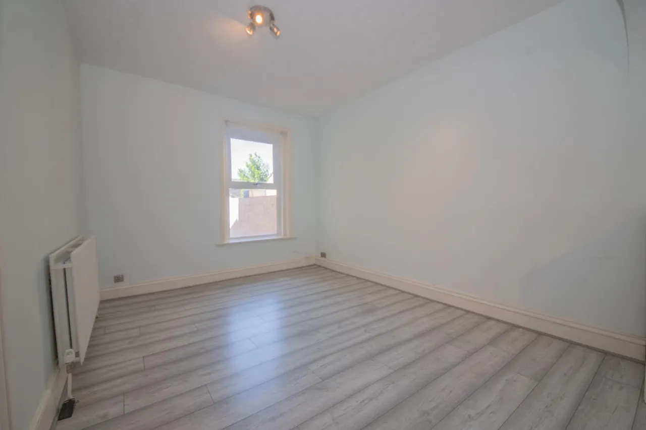 Desborough Road, Eastleigh, SO50 5NT, photo 6