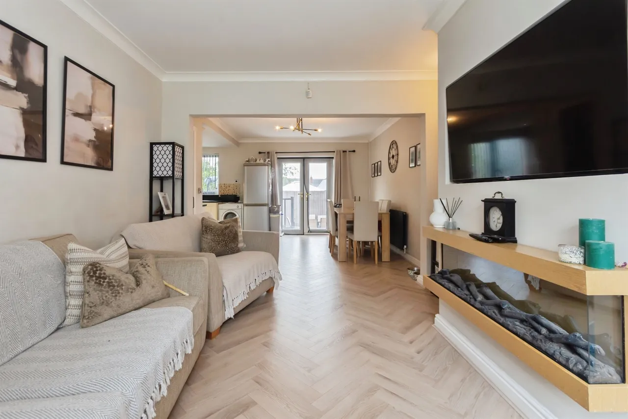 Conway Avenue, Oldbury, B68, photo 5